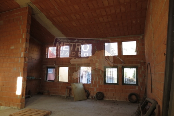 interno 3 1°piano - UNIFAM. A SCHIERA DI TESTA COGOLLO DEL CENGIO (VI)  